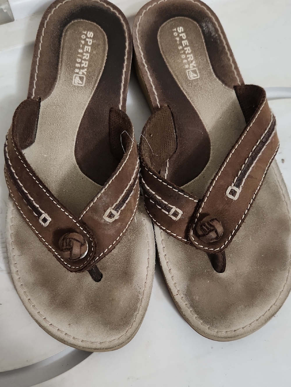 Sperry Brown Suede Thong Sandals with Contrast Stitching